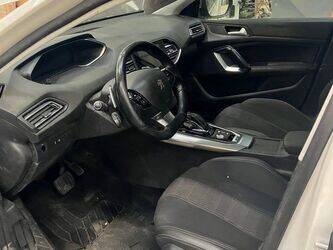 2020-peugeot-308-1445030-46749304