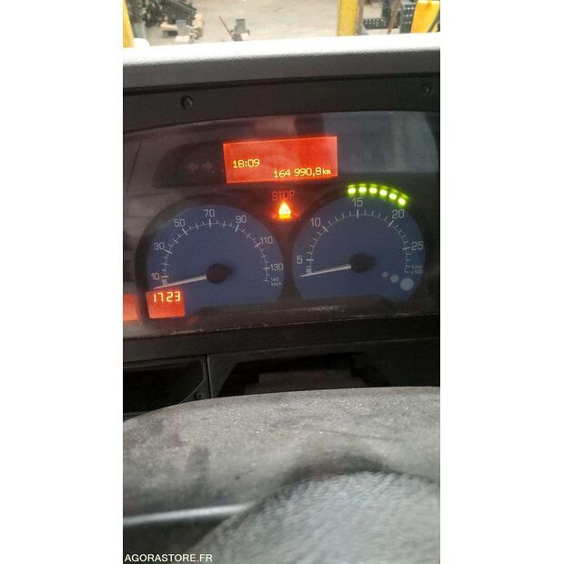 2002 Renault Midlum-46749333