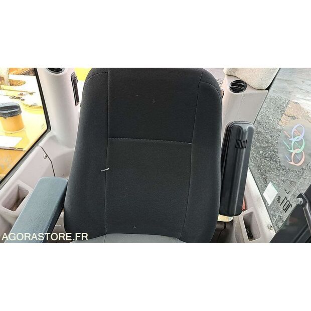 2010 CASE WX125-46749349