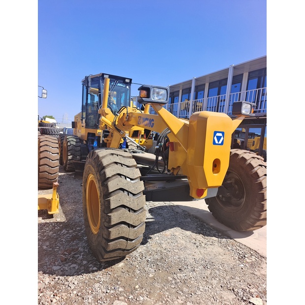 2024 اكس سي ام جي GR1803-46749461