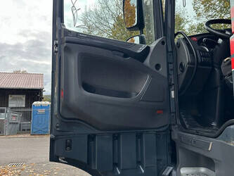 2015-daf-xf-106-440-1395922-46749553