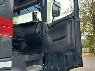 2015-daf-xf-106-440-1395922-46749564