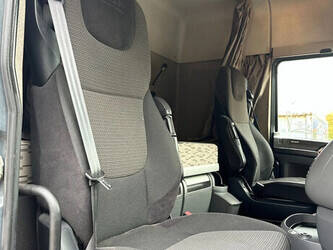 2015-daf-xf-106-440-1395922-46749572