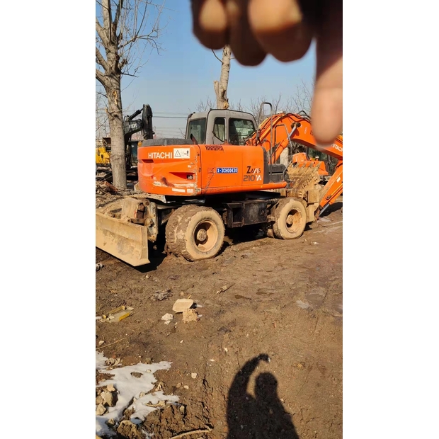 2022 Hitachi ZAXIS 210W-46749919