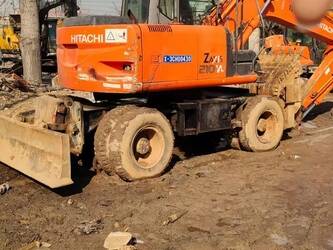 صورة ل حفارات بعجلات 2022 هيتاشى ZAXIS 210W