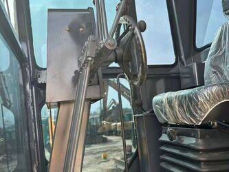 2023-caterpillar-140k-1445055-46749963