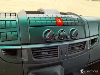 2025-iveco-eurocargo-ml180-46750085