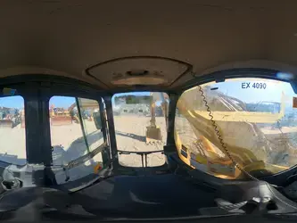 2017-komatsu-pc400lc-8r-1424132-46750973