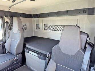 2025-man-tgs-33-480-1445070-46751229