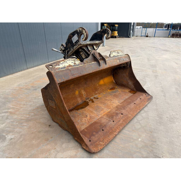 2019 كاتربيلر CW40-46752653