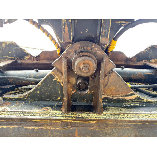 2019 كاتربيلر CW40-46752663