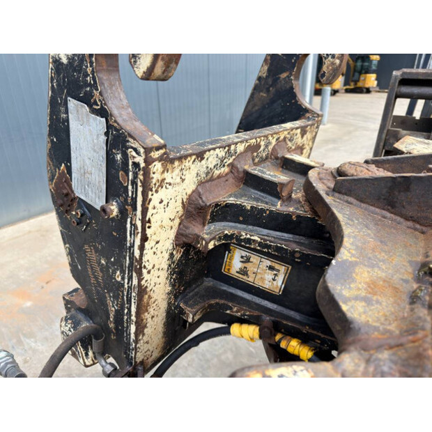 2019 كاتربيلر CW40-46752674