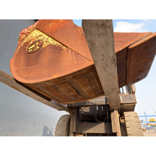 2017 أويل كويك OQ65-46752922