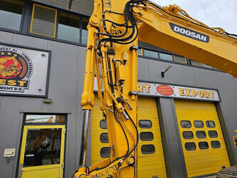 2016-doosan-dx235nlc-5-1445299-46753601