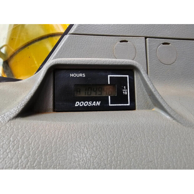 2016 Doosan DX235NLC-5-46753611