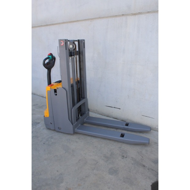 2020 جنجهينريتش EJD 120 210 ZT LI-ION-46761267