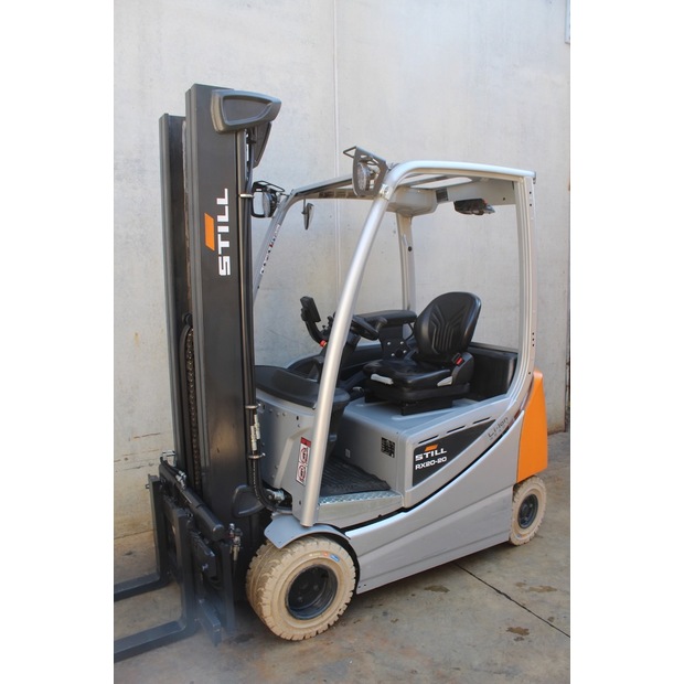 2021 Still RX20-20P-46761284