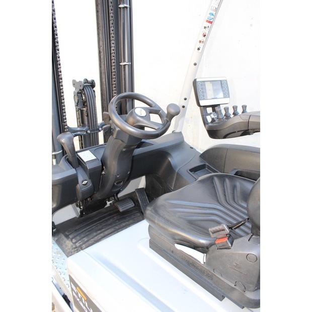 2021 Still RX20-20P-46761289