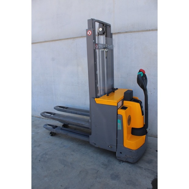 2019 جنجهينريتش EJD 220 256 ZT LI-ION-46761306