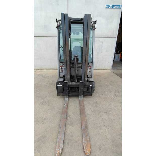 2020 ستيل RX20-20P LI-ION-46761329