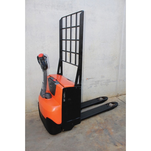 2017 BT LWE 200-46761392