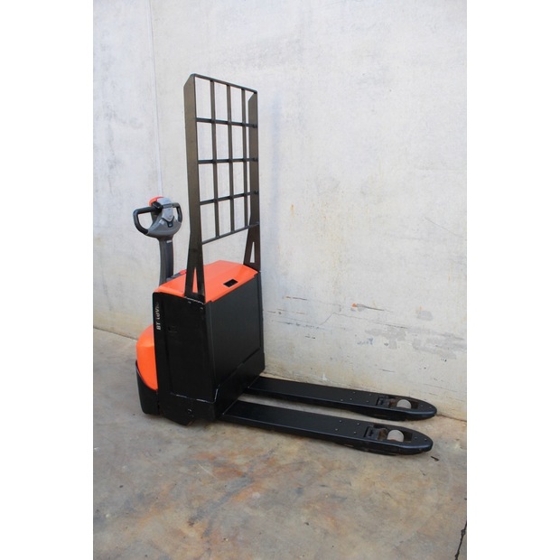 2017 BT LWE 200-46761394