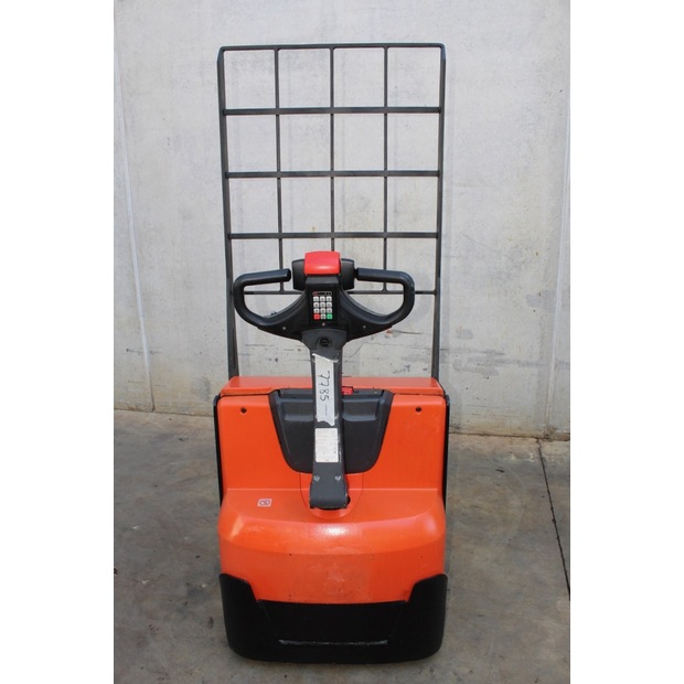 2017 BT LWE 200-46761396