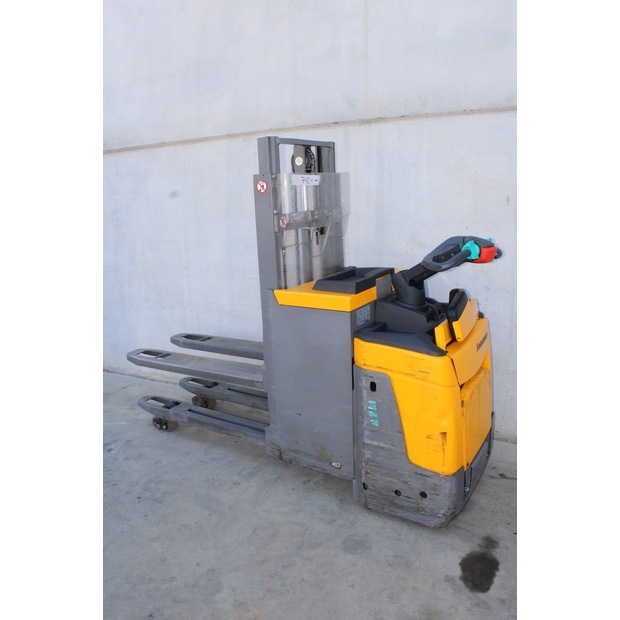 2016 جنجهينريتش ERD 220 201 ZT-46761546