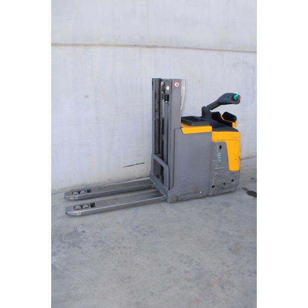 2016 جنجهينريتش ERD 220 201 ZT-46761547