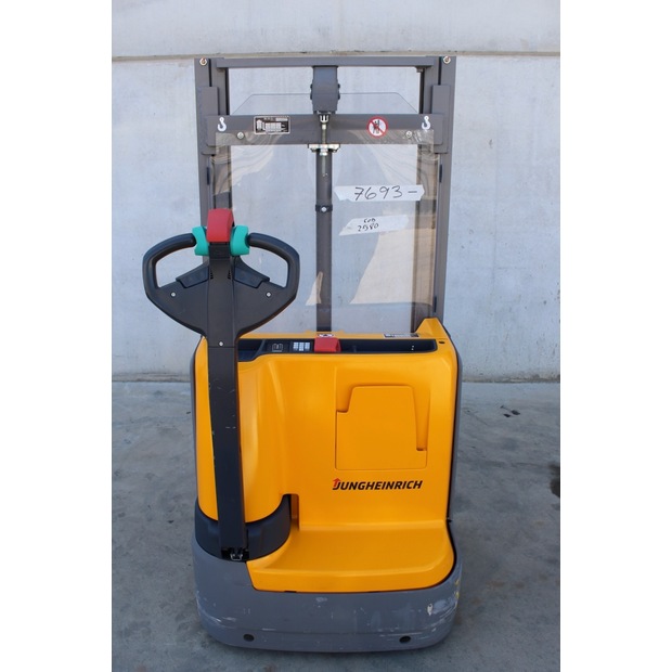 2016 Jungheinrich EJC 110 250 ZT-46761657