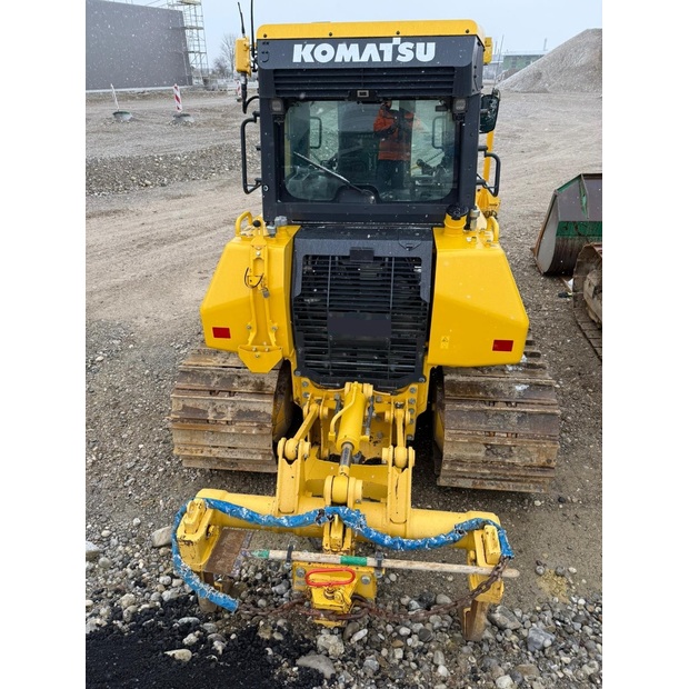 2022 هيتاشى ZX160LC-5B-46761853