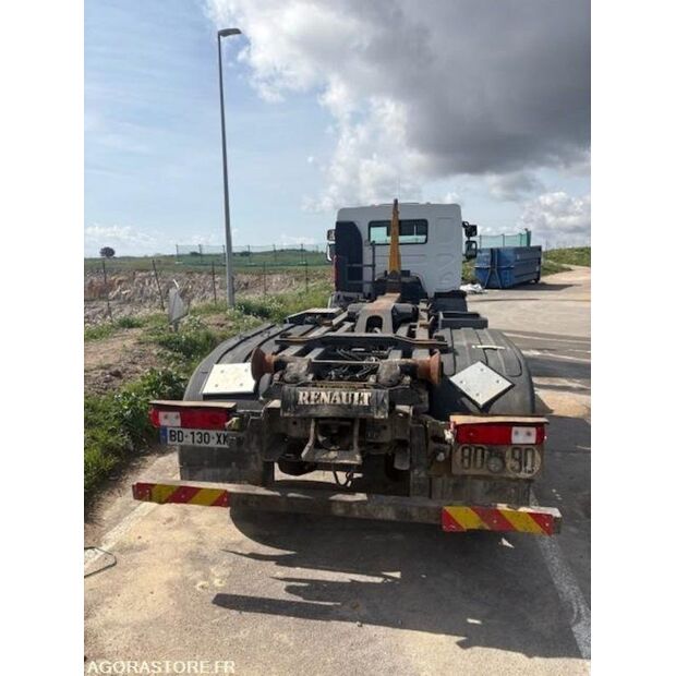 2010 Renault PREMIUM-46767739