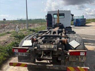 Image for TRUCKS AND TRANSPORT 2010 Renault PREMIUM