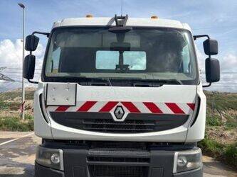 2010-renault-premium-1445394-46767740