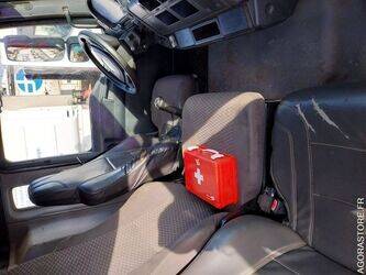 2009-man-19-324-1445400-46767877