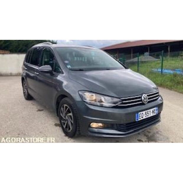 2017 Volkswagen TOURAN-46767903