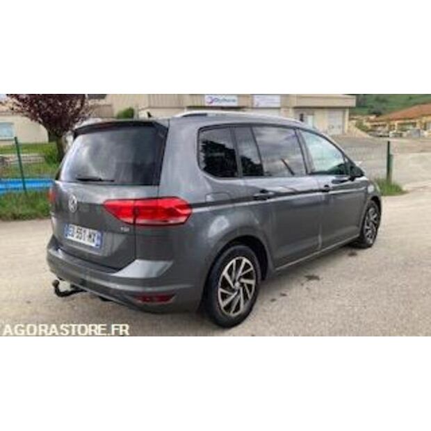 2017 Volkswagen TOURAN-46767906