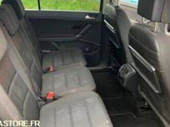 2017-volkswagen-touran-46767922