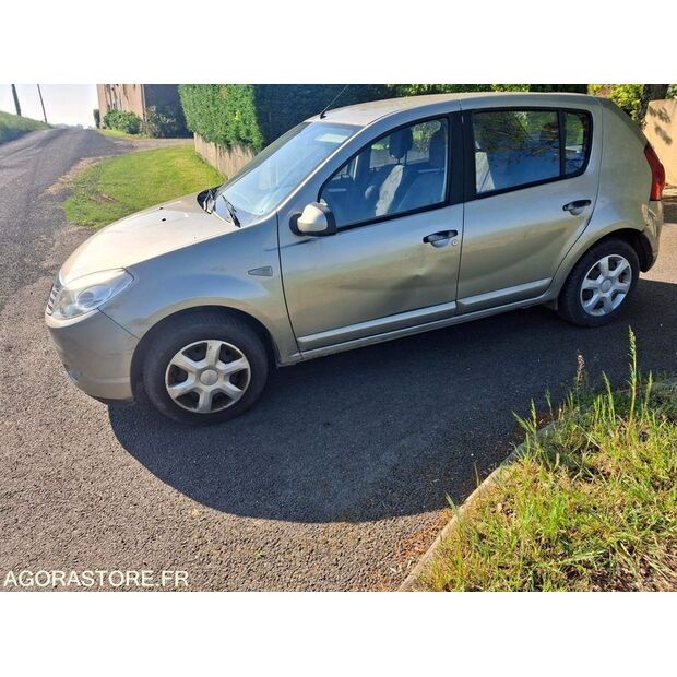 2010 Dacia SANDERO-46768162