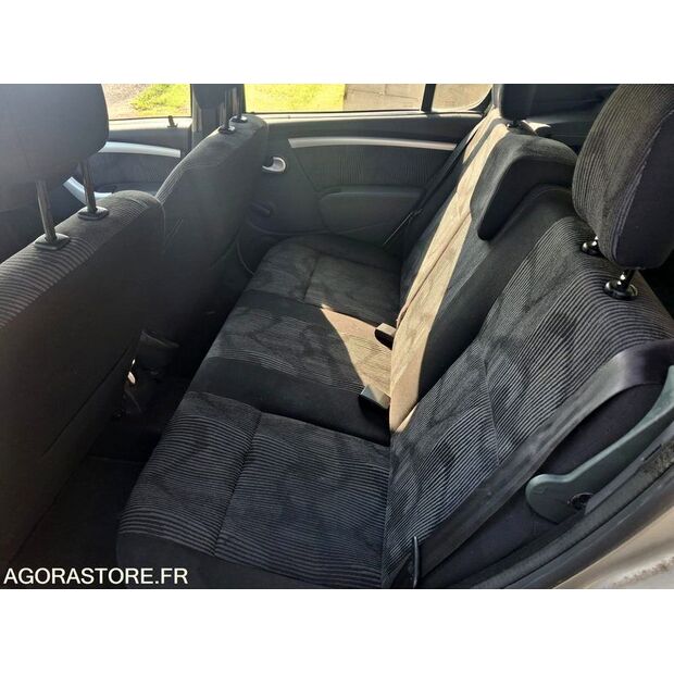 2010 Dacia SANDERO-46768168