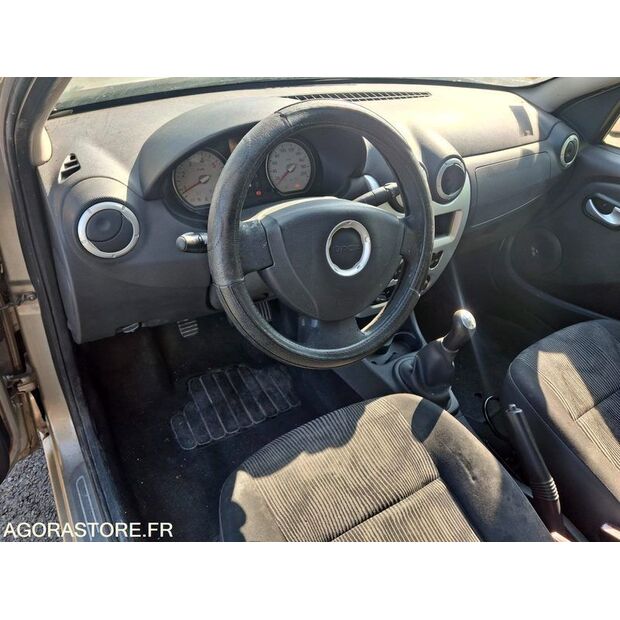 2010 Dacia SANDERO-46768170
