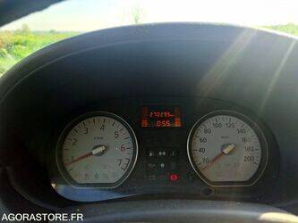 2010-dacia-sandero-1445409-46768171