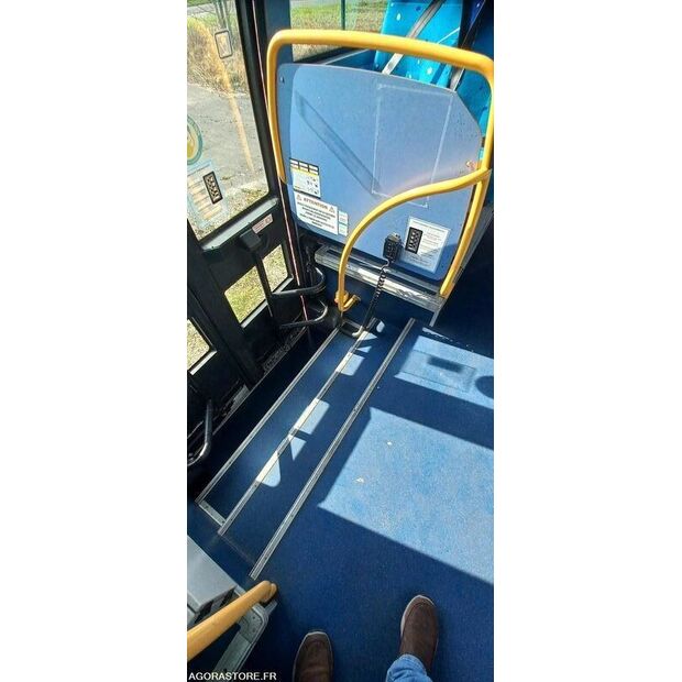 2011 Iveco CROSSWAY-46768244