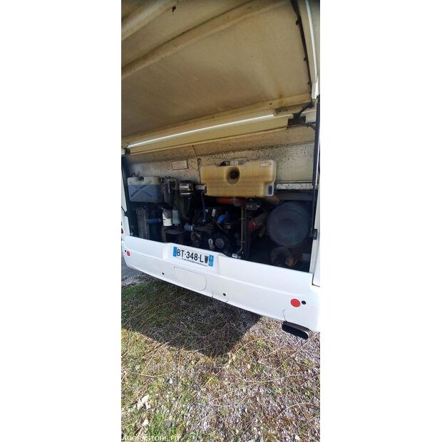 2011 Iveco CROSSWAY-46768251