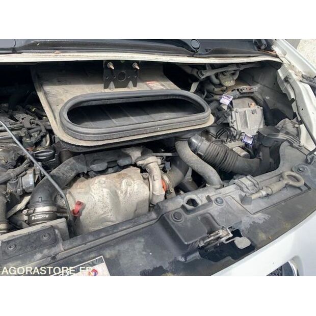 2007 Peugeot Expert-46768301