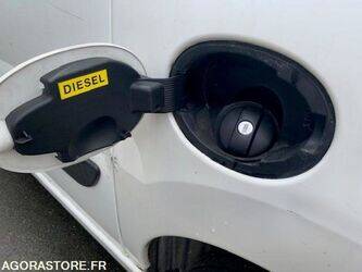 2007-peugeot-expert-1445414-46768304