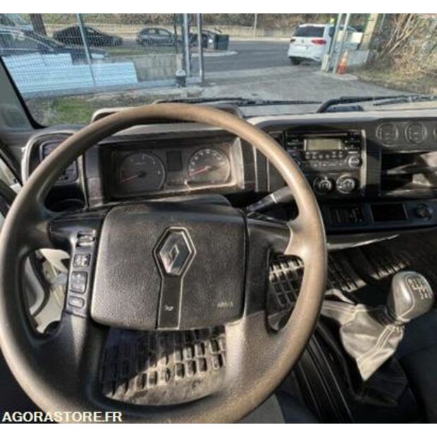 2014 Renault D-46768332