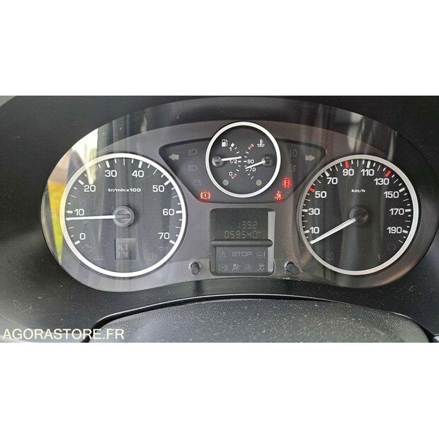 2016 Citroen BERLINGO-46768379