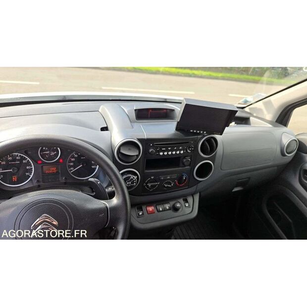 2016 Citroen BERLINGO-46768380