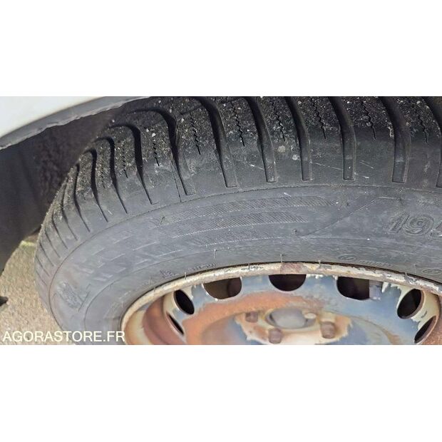 2016 Citroen BERLINGO-46768391